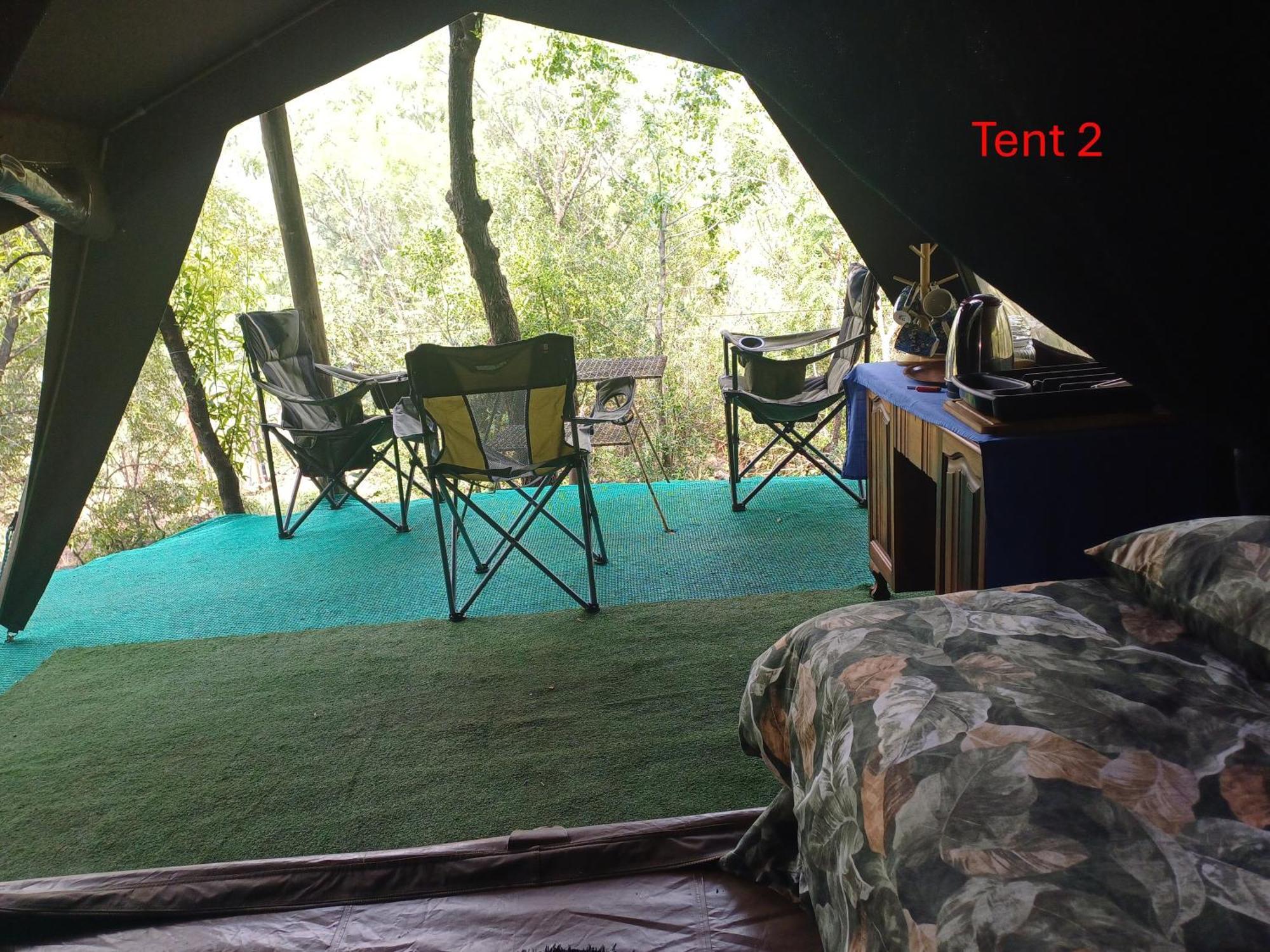 Adorable Unique - African Bush Feel Luxe tent Kalkheuvel